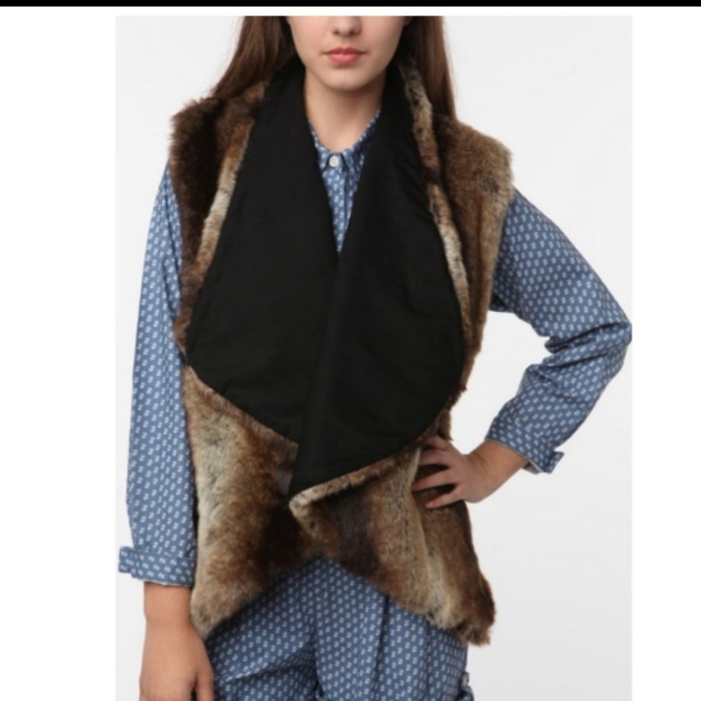Anthropologie Vasia by ulla johnson faux fur vest